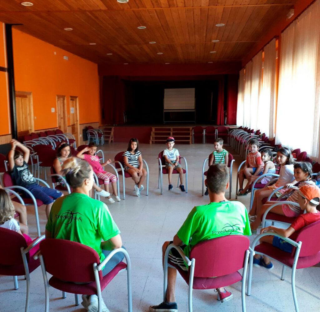 actividades escolares y campamentos,