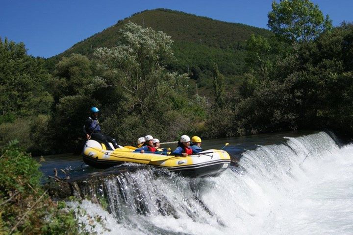 Rafting en el río Porma